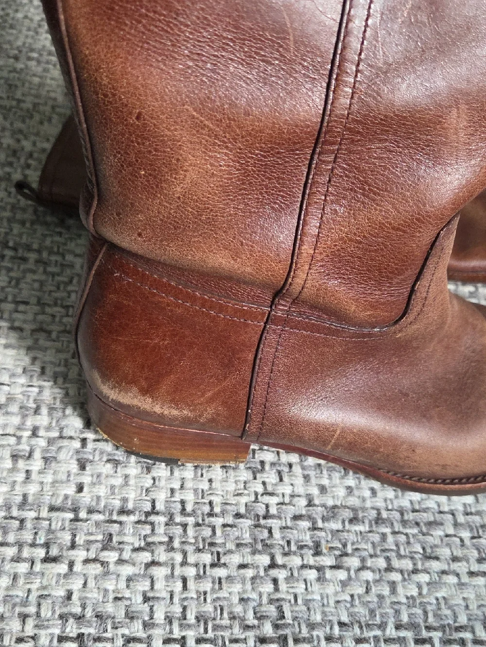Tory Burch Kiernan Brown Tumbled Leather Riding Boots Size 10